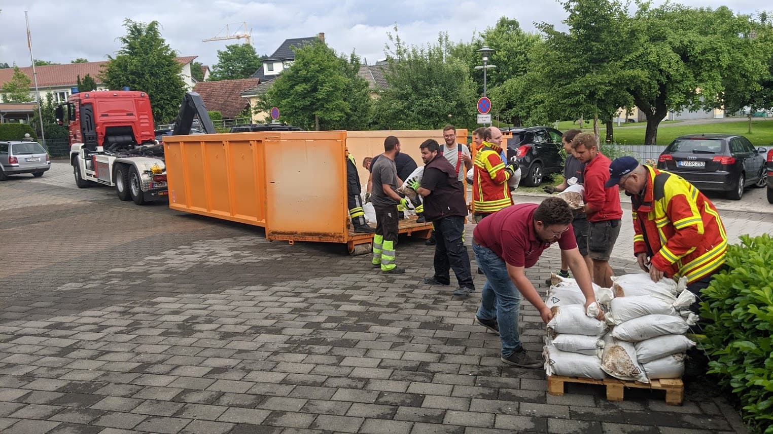 Unwetterfront sorgt für weitere Überschwemmungen