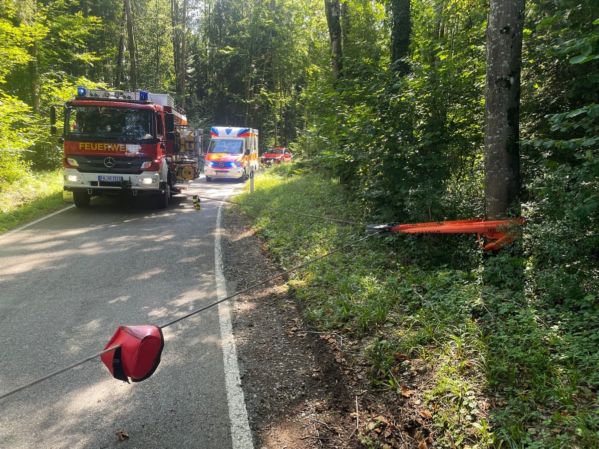 PKW erfasst Fahrradfahrer