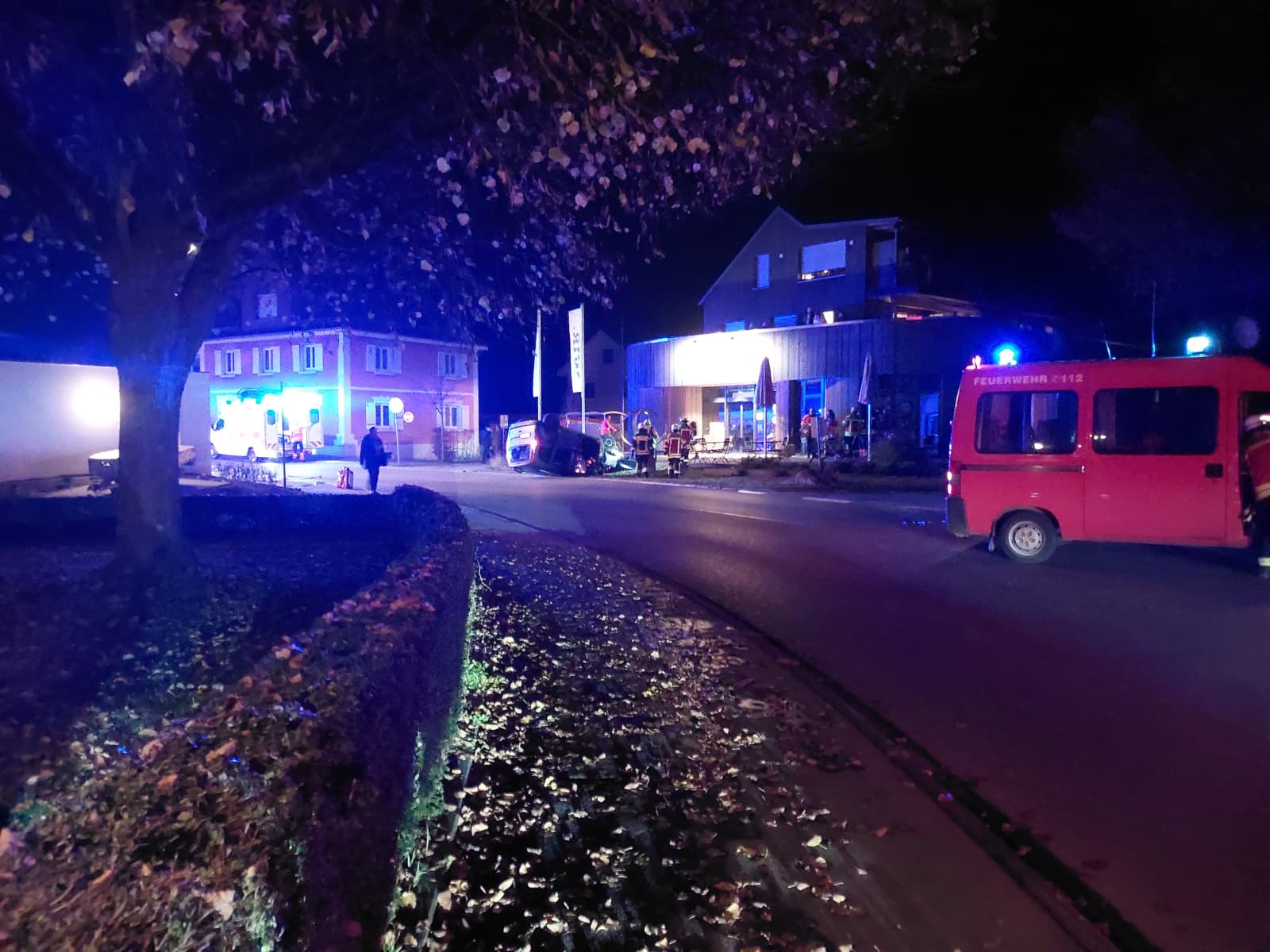 PKW überschlagen
