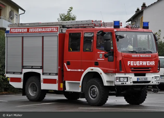 Hilfeleistungslöschgruppenfahrzeug 10/6